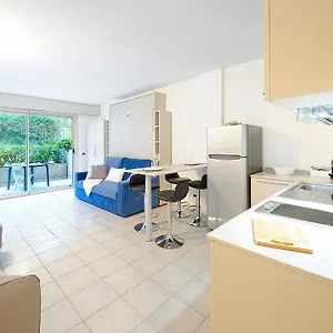 Apartment Silvia Degli Aregai