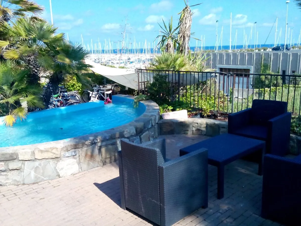 Albergo Ristorante Lucciola Santo Stefano al Mare Hotel