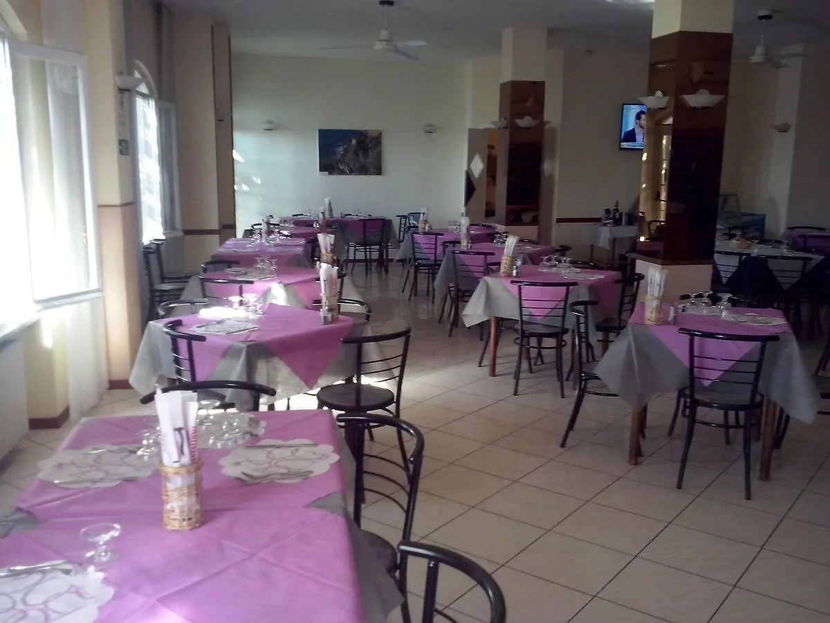 Albergo Ristorante Lucciola Santo Stefano al Mare Hotel