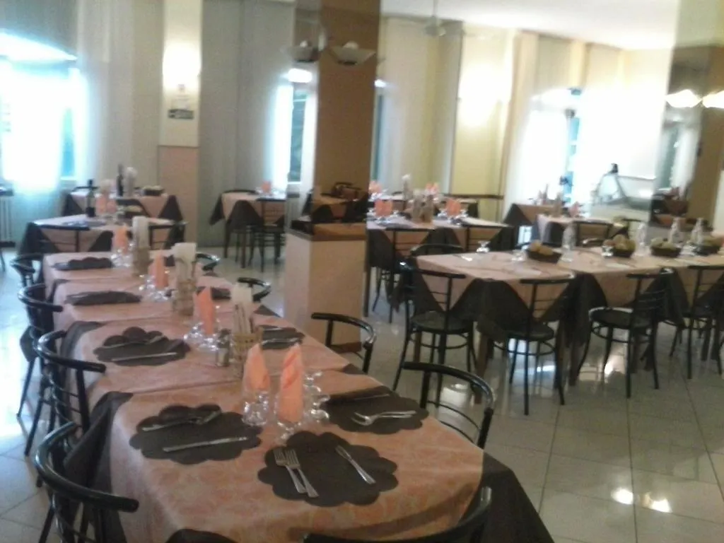 Albergo Ristorante Lucciola Santo Stefano al Mare Hotel