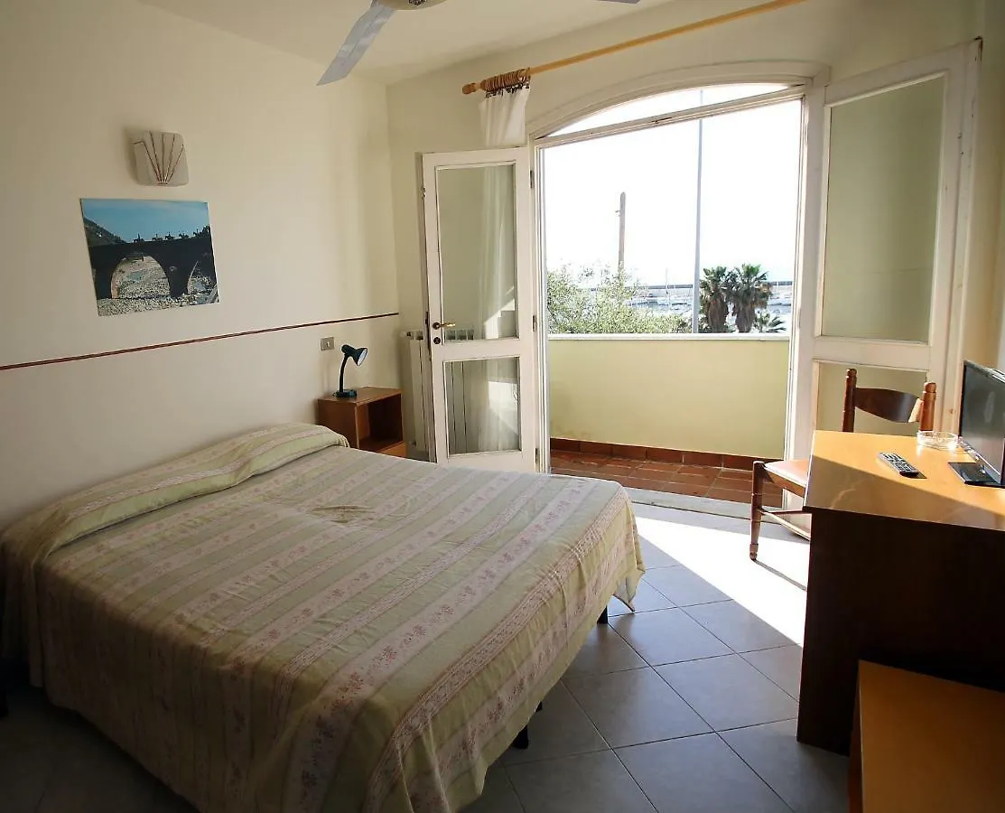 Hotel Albergo Ristorante Lucciola Santo Stefano al Mare